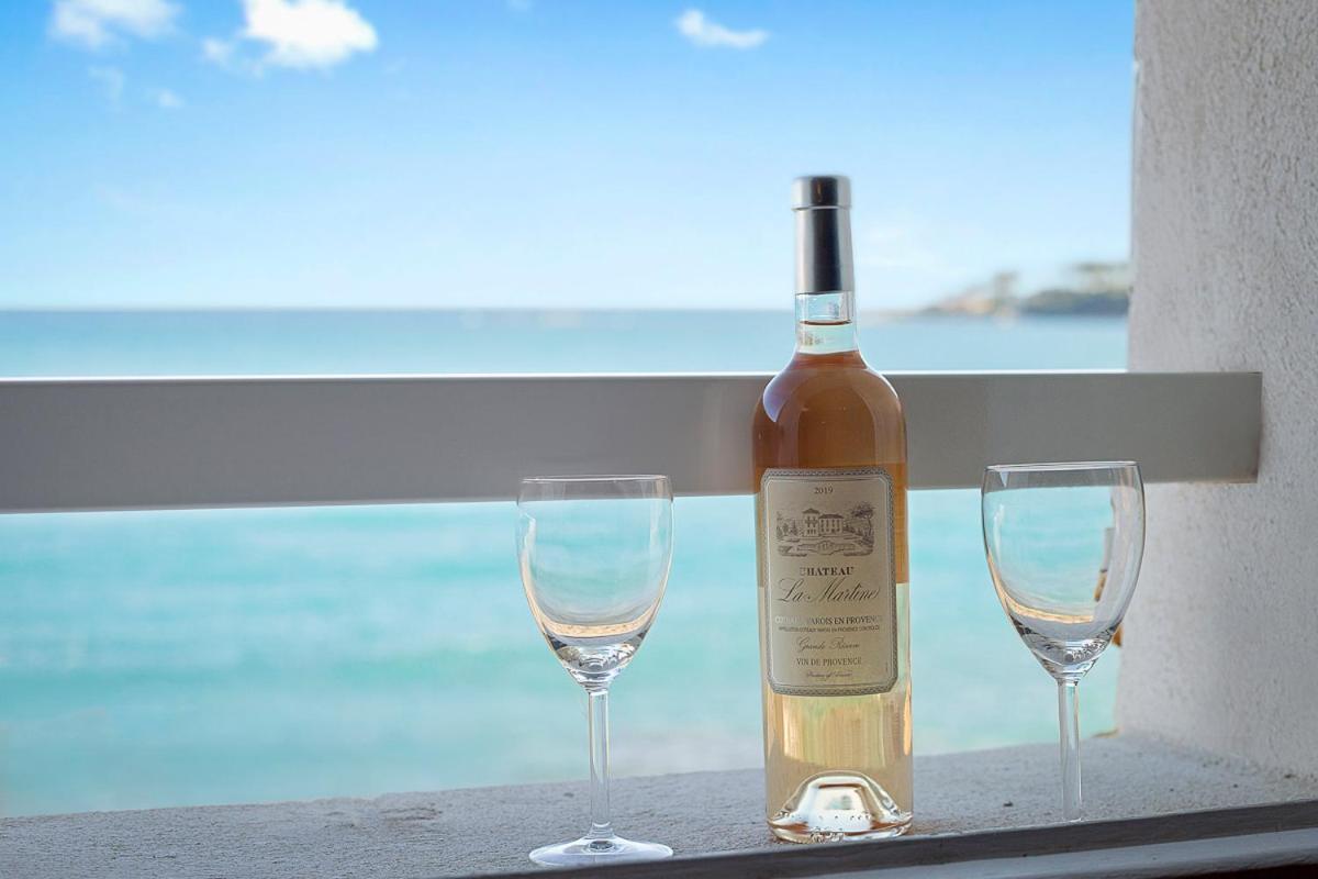 The Sea Apartment 2 - Sea View On The Ramparts Of Old Town Antibes Exterior foto